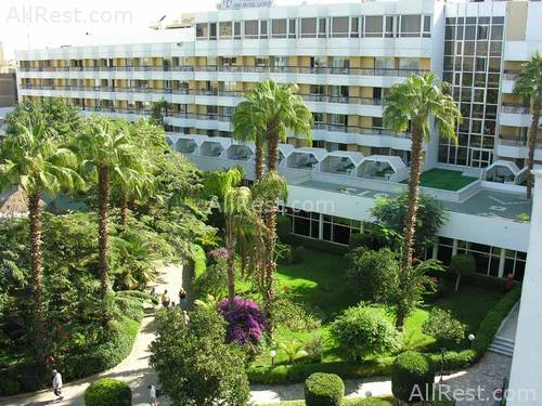 Pyramisa Isis Luxor Hotel 